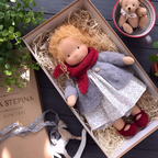 Delikatna lalka z naturalnych włókien dla dzieci 35 cm