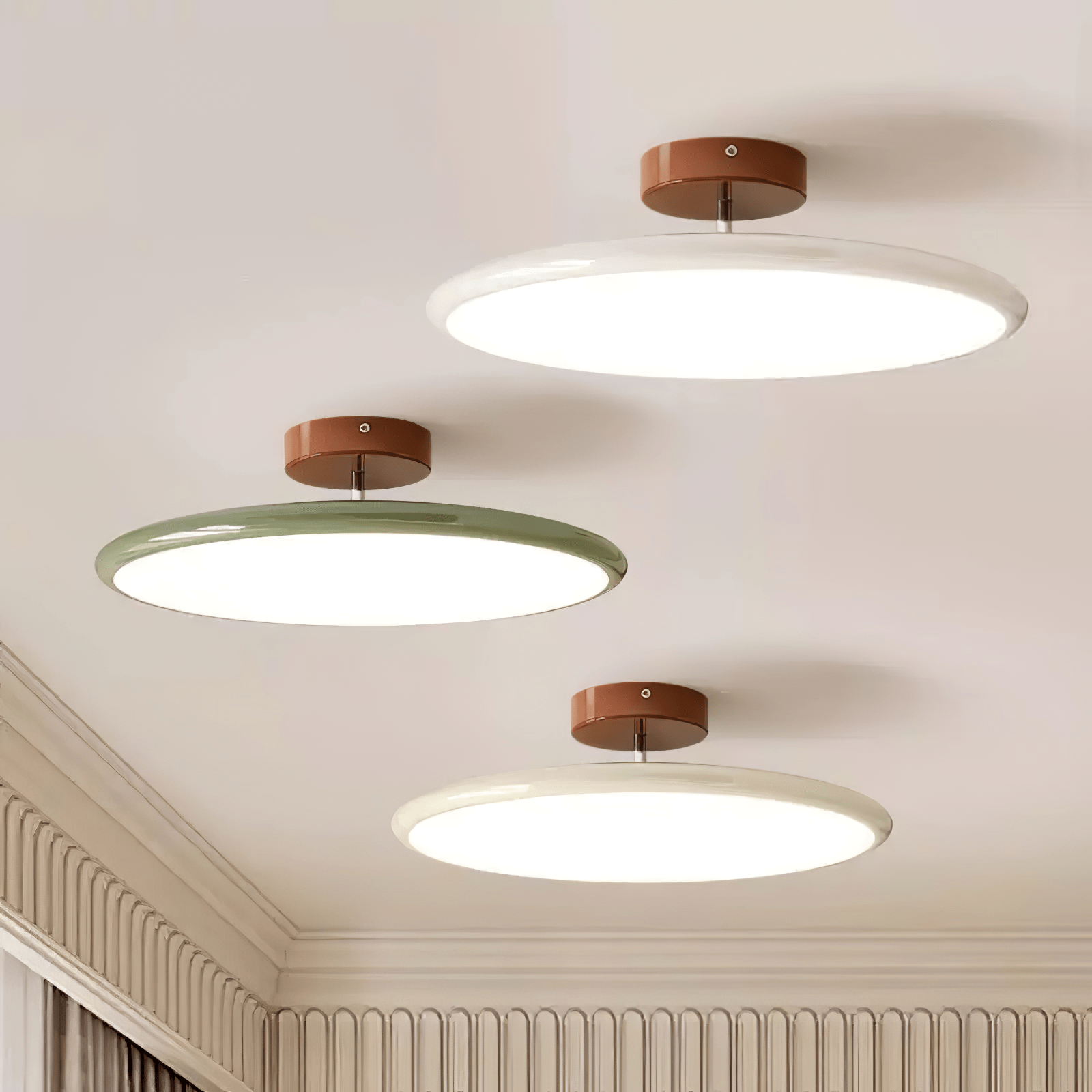 Regulowana LED Lampa sufitowa z obrotowym reflektorem