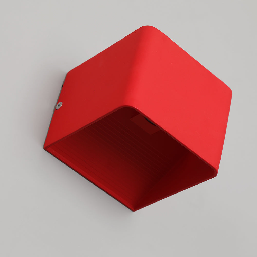 NoirCube Kwadratowa Lampa Ścienna Metal Czarny Kompaktowa Wnętrze