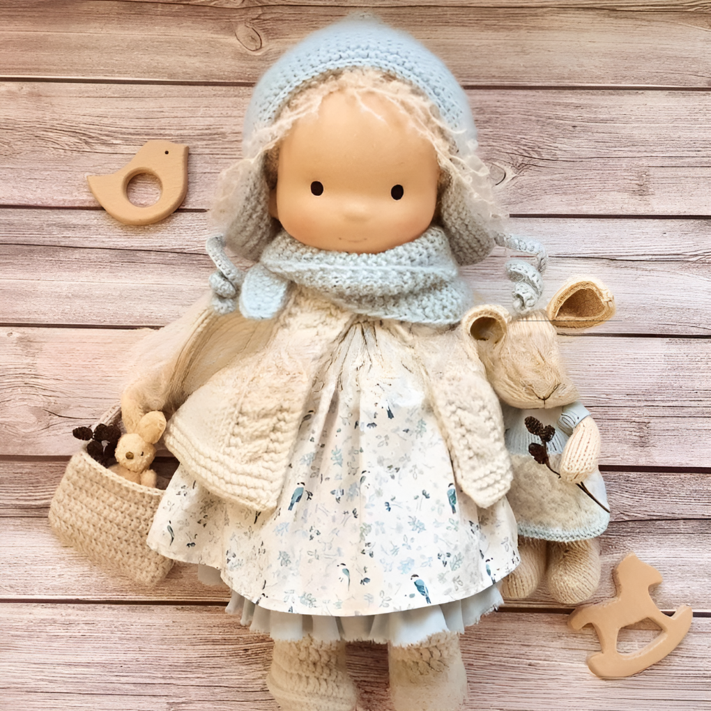 Delikatna lalka z naturalnych włókien dla dzieci 35 cm