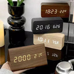 Zegar LED z wyświetlaczem temperatury i 3 czasami alarmu