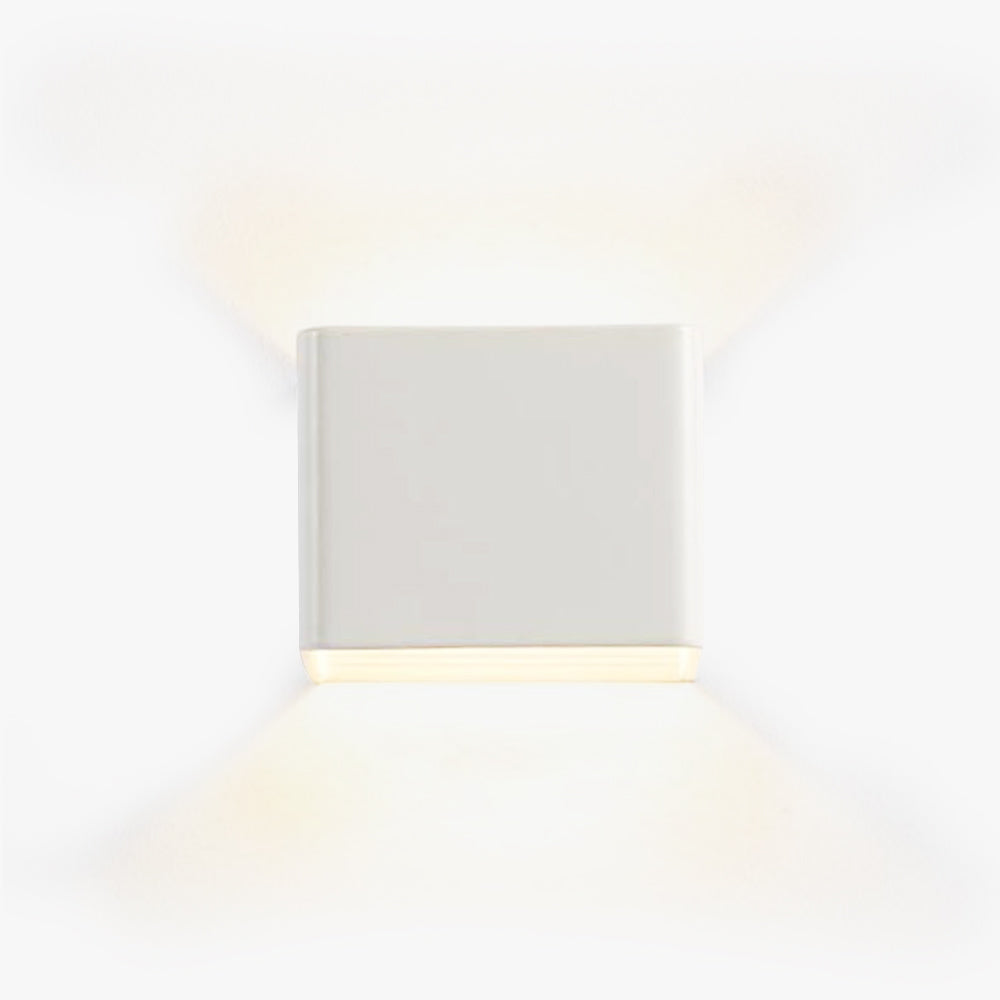 NoirCube Kwadratowa Lampa Ścienna Metal Czarny Kompaktowa Wnętrze