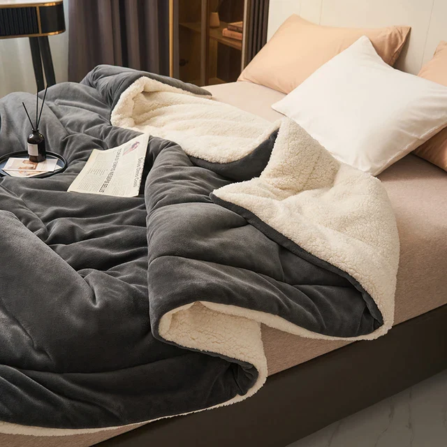 KuschelTraum Flanell Decke Fasergewebe Wohndecke