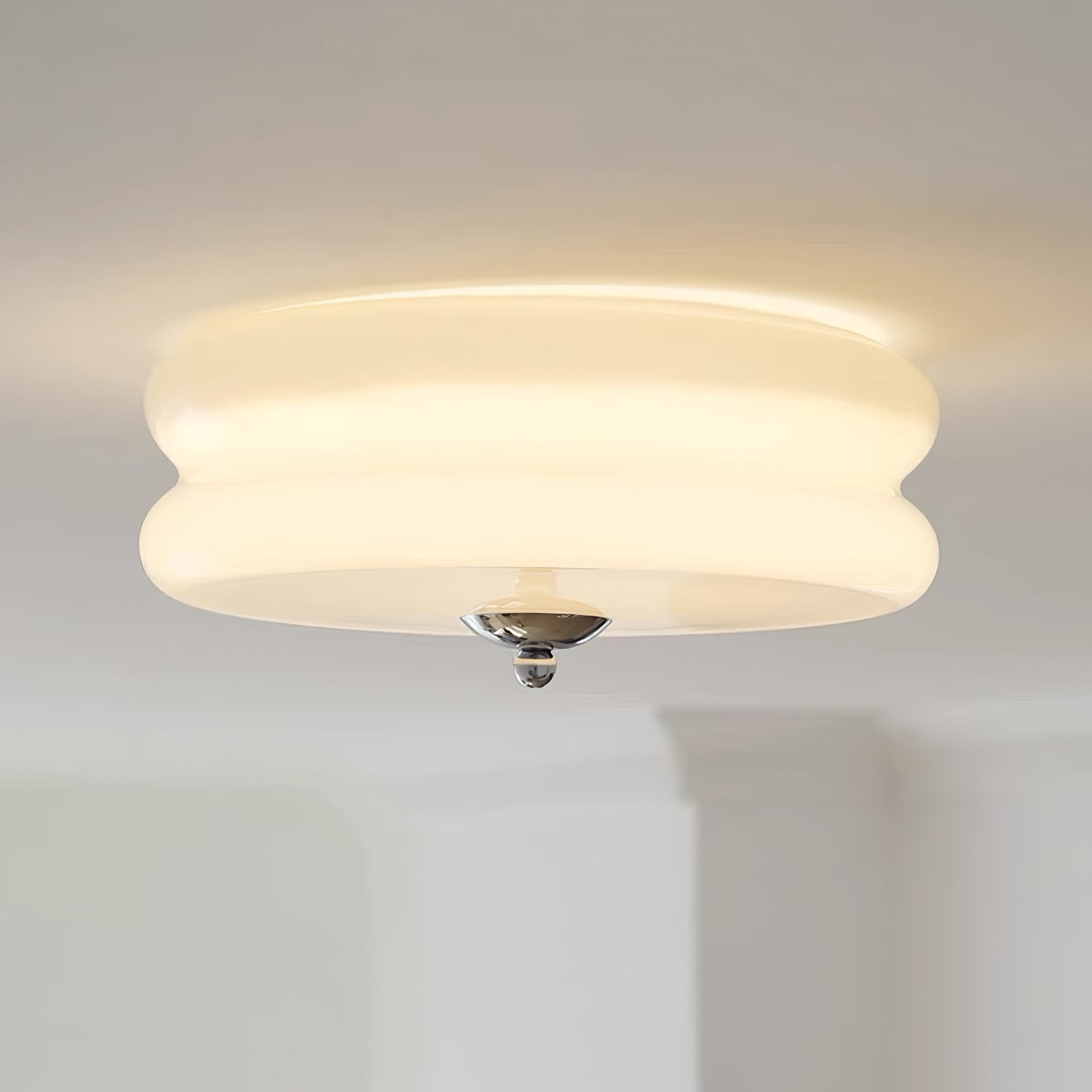 Art Deco LED Deckenlampe mit Geriffeltem Glas