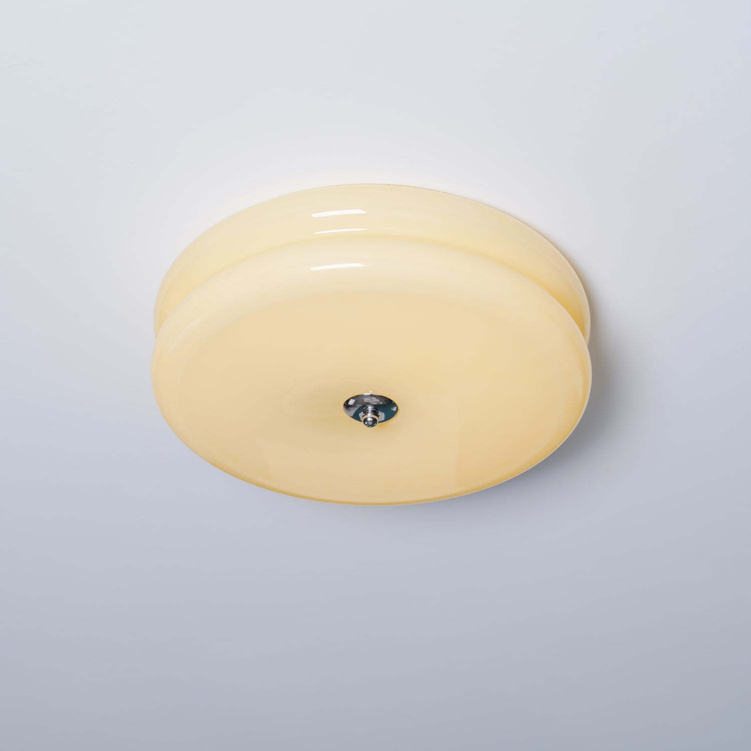 Art Deco LED Deckenlampe mit Geriffeltem Glas