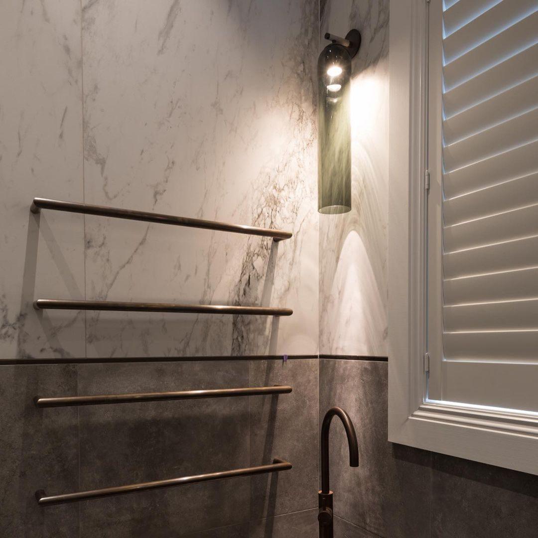Moderne Wandleuchte mit Zylindrischem Design