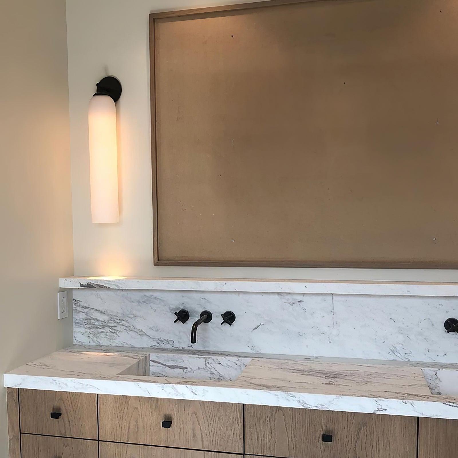 Moderne Wandleuchte mit Zylindrischem Design