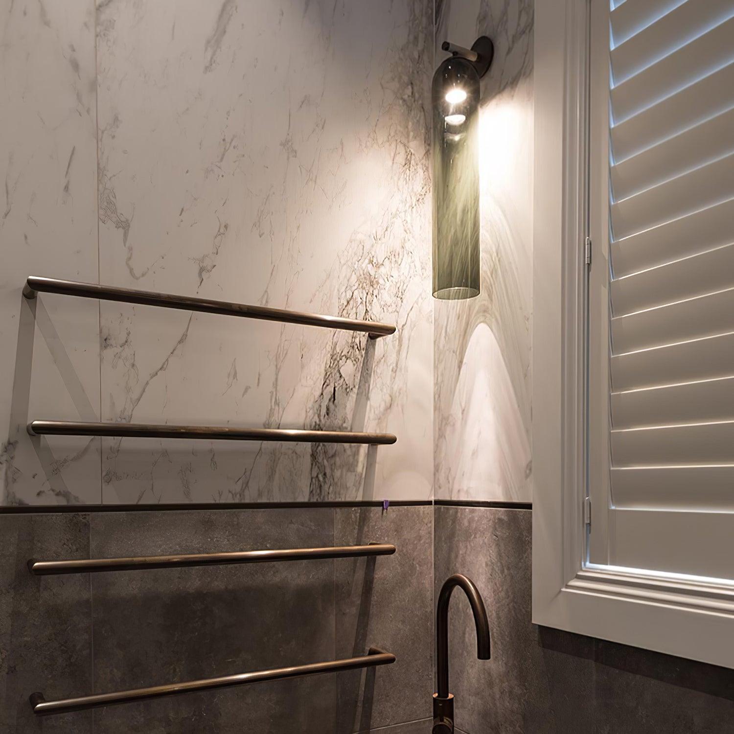 Moderne Wandleuchte mit Zylindrischem Design