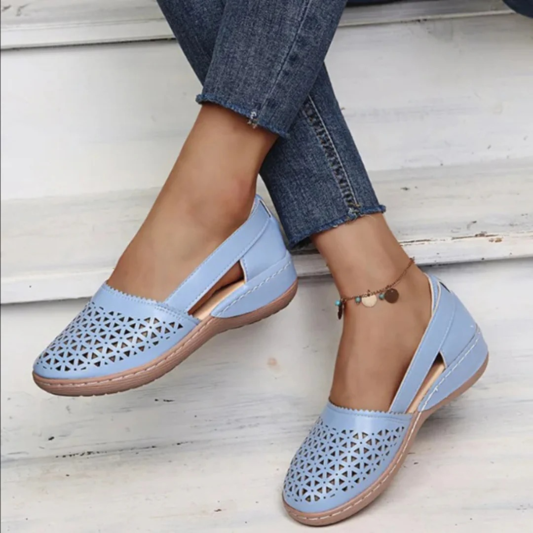 Komfortiva FlexSchritt Damen Slipper aus Leder mit Komfortsohle