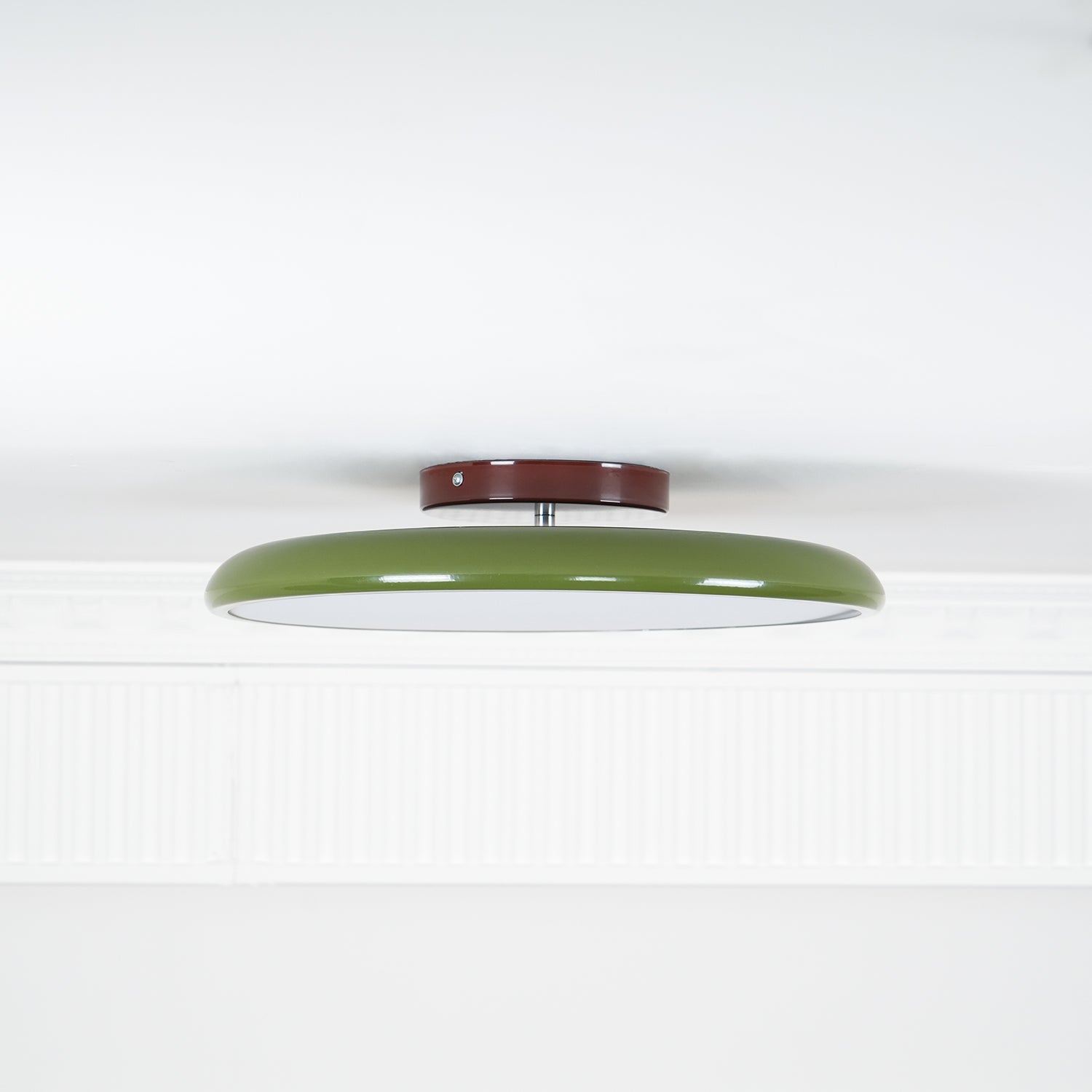Regulowana LED Lampa sufitowa z obrotowym reflektorem