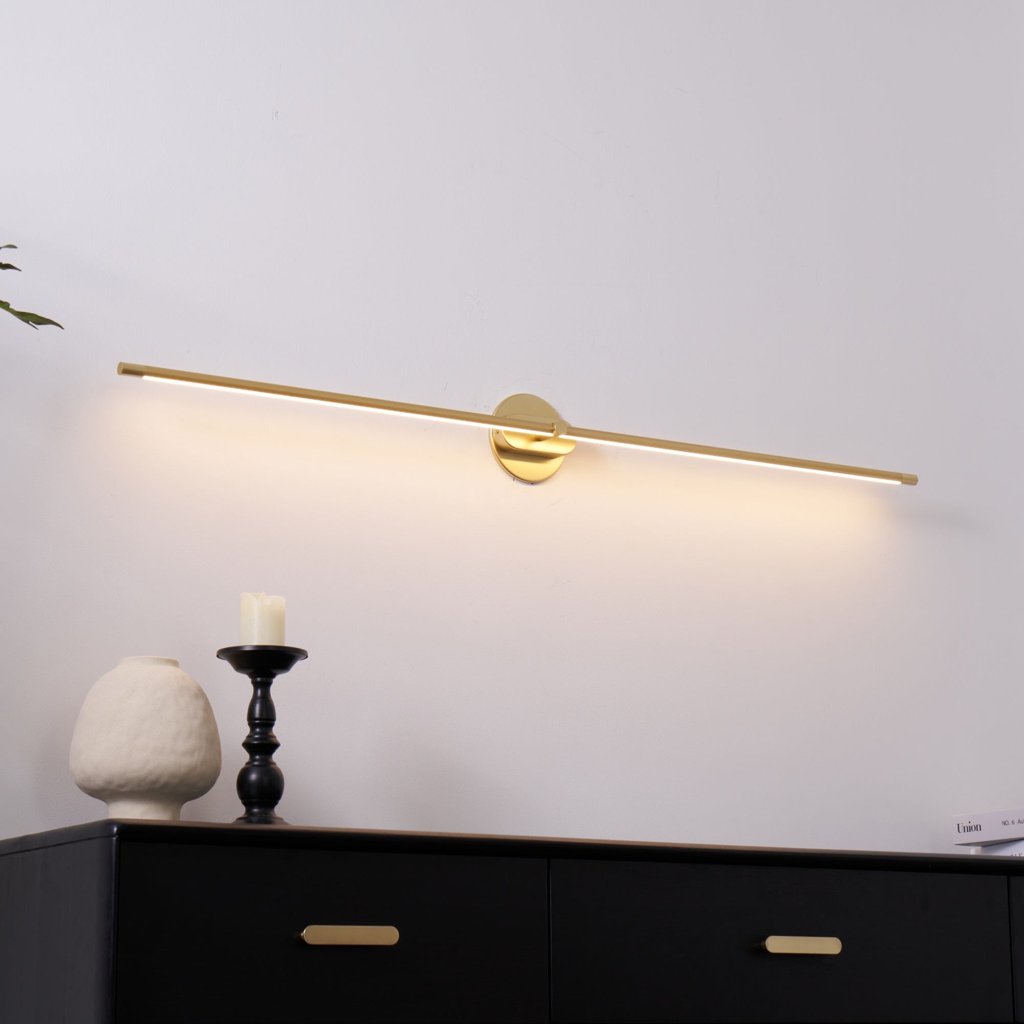 Lineare LED Spiegelleuchte für Badezimmer und Waschtisch