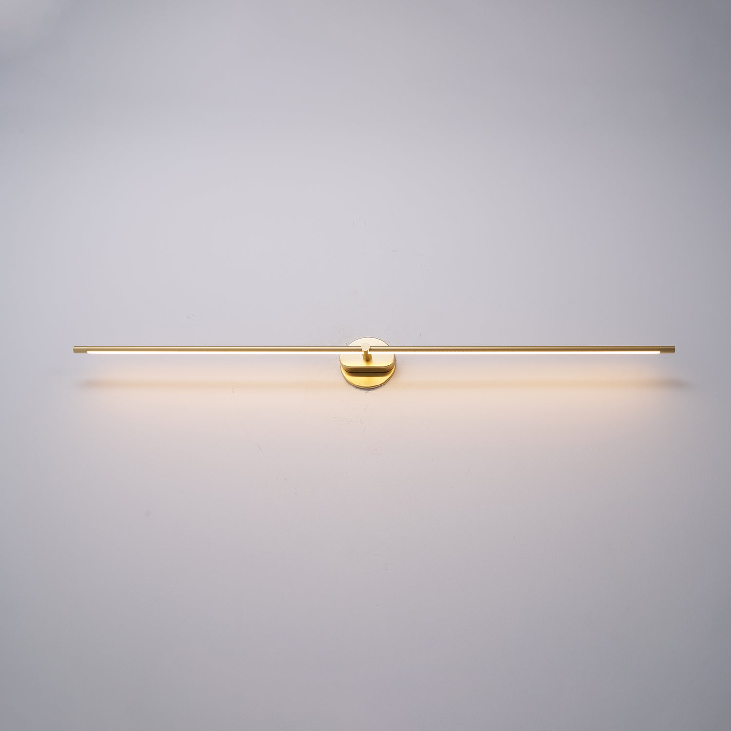 Lineare LED Spiegelleuchte für Badezimmer und Waschtisch