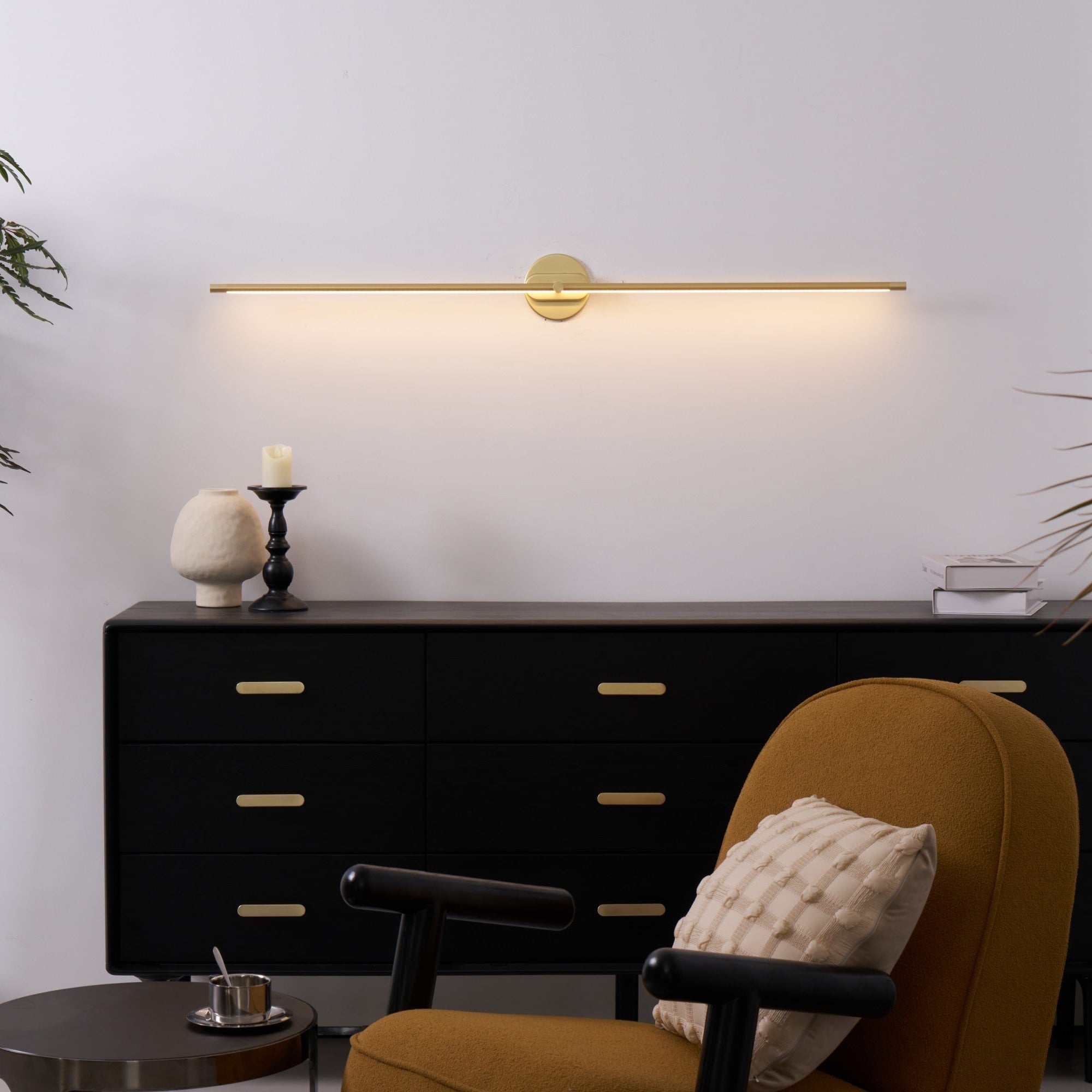 Lineare LED Spiegelleuchte für Badezimmer und Waschtisch