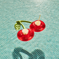 AquaKirsebær Oppustelig drikkeholder til pool, strand og spabad