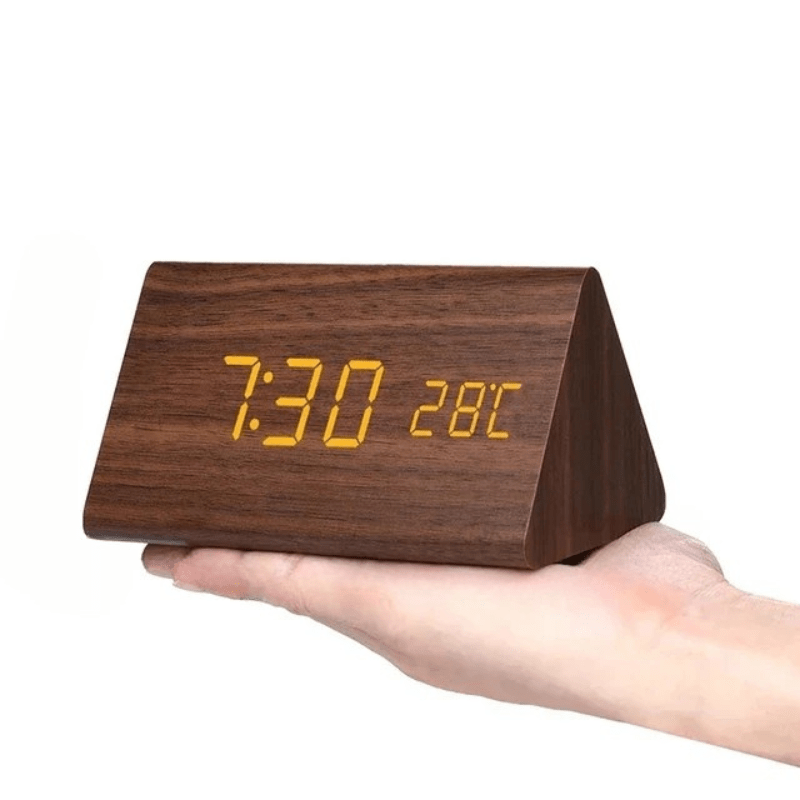 Zegar LED z wyświetlaczem temperatury i 3 czasami alarmu