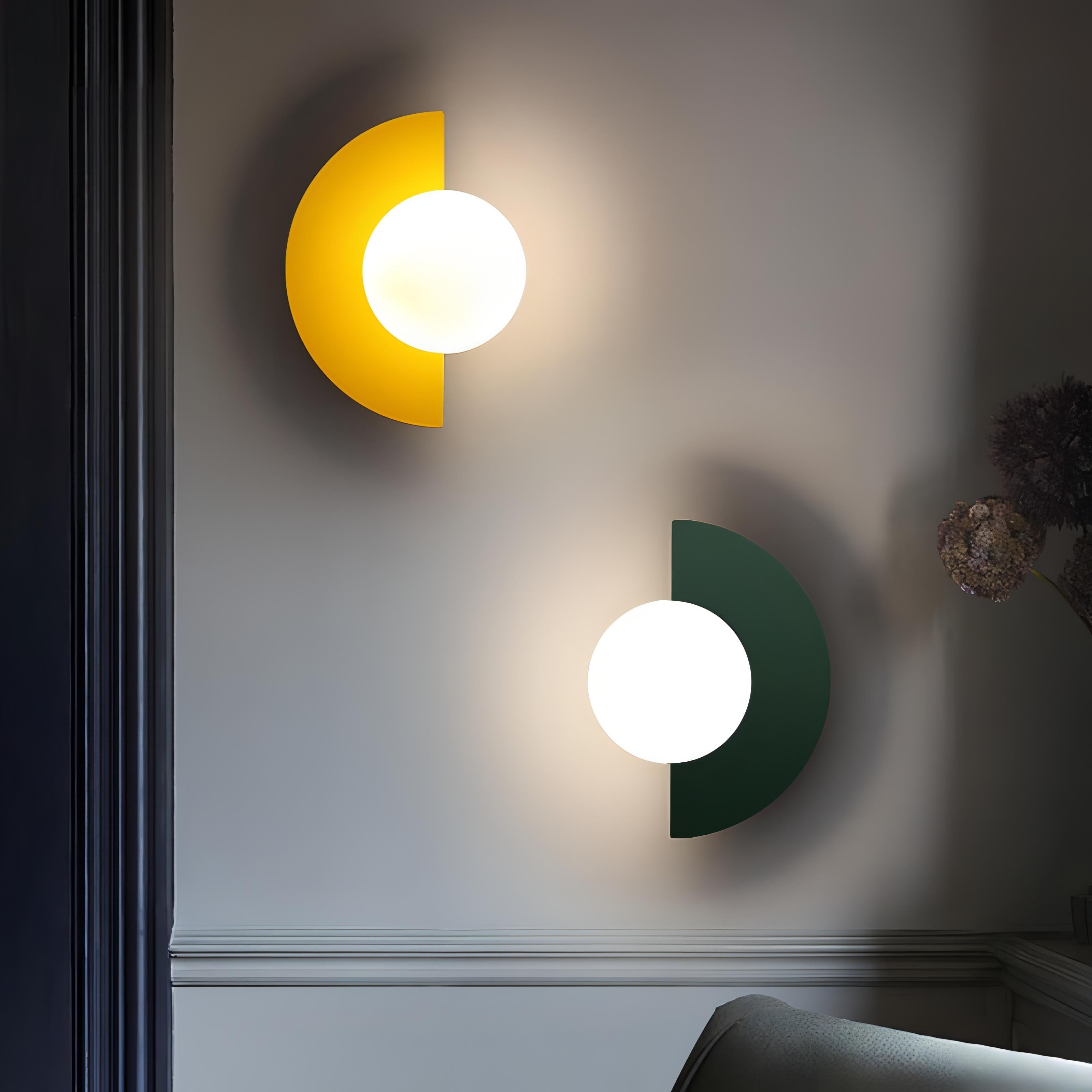 Lampa ścienna Nordexa Halbrunde z metalu z oświetleniem LED