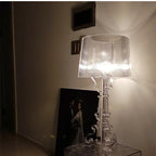 Lampa stołowa z akrylu regulowana wysokość z oprawą E27