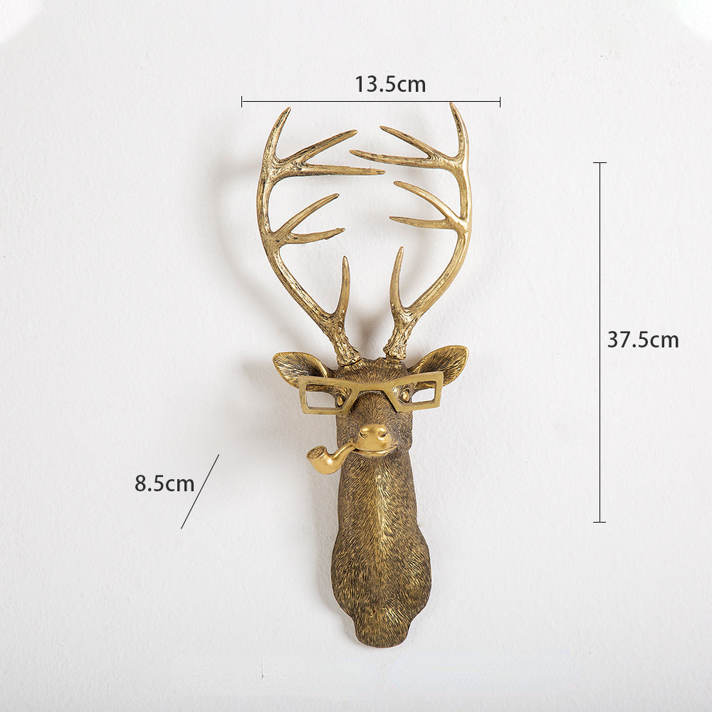 Plastisches Kunstobjekt in Fauna-Optik zur Mauerbefestigung