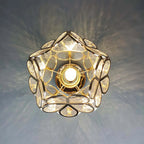 Lampa sufitowa z kryształowym wykończeniem, nastrojowe oświetlenie