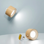 Bezprzewodowa lampa ścienna LED z obrotową głowicą i ładowaniem USB