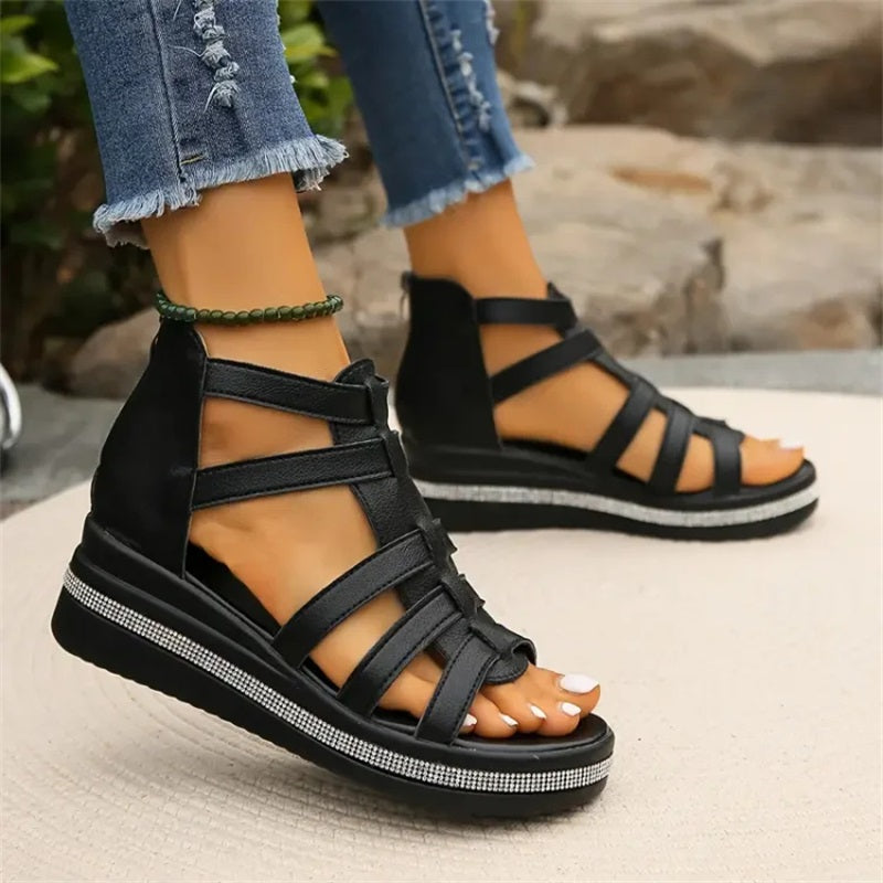 Luminara GlanzSchritt Damen Keilsandalen mit Strass und Plateau