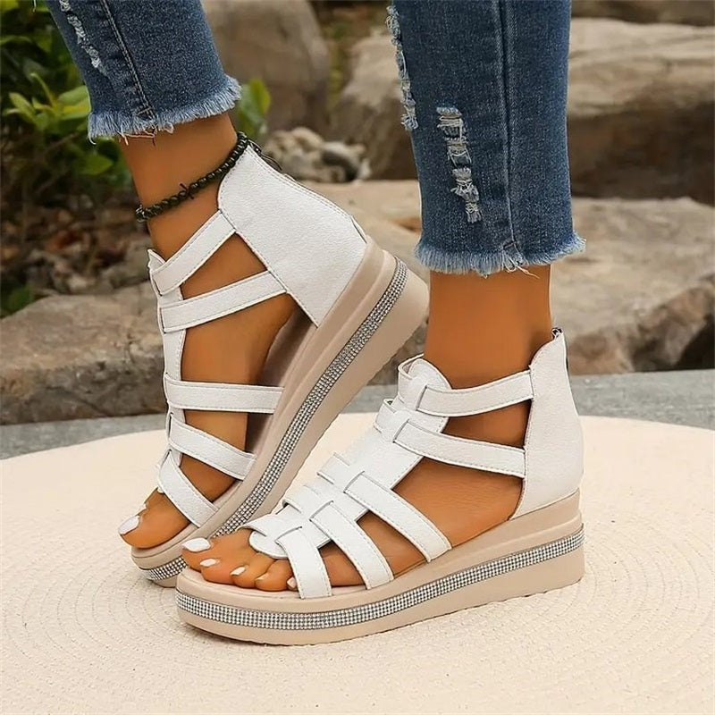 Luminara GlanzSchritt Damen Keilsandalen mit Strass und Plateau