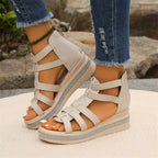 Luminara GlanzSchritt Damen Keilsandalen mit Strass und Plateau